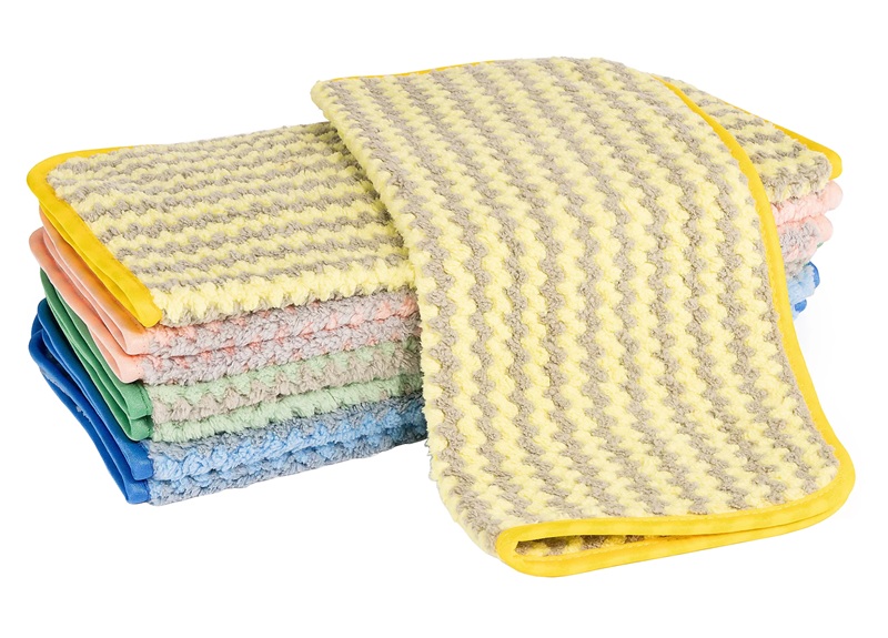 AQUA CLEAN Kristall Staubtücher mit Zick-Zack Muster antistatisch 8tlg. AQUA CLEAN Kristall Staubtücher mit Zick-Zack Muster antistatisch 8tlg.