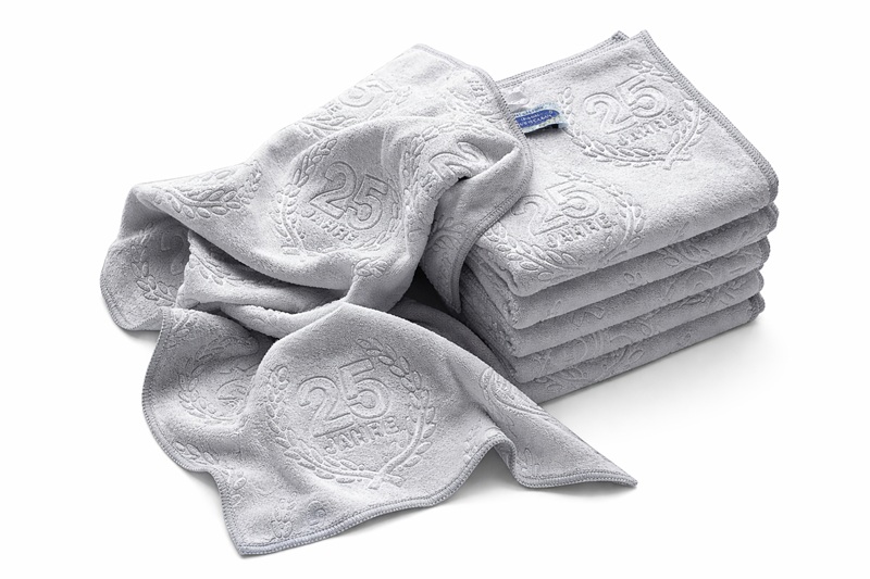 AQUA CLEAN Kristall-Geschirrtücher – 6-teiliges Set mit Prägemotiv 25 Jahre Jubiläums Druck