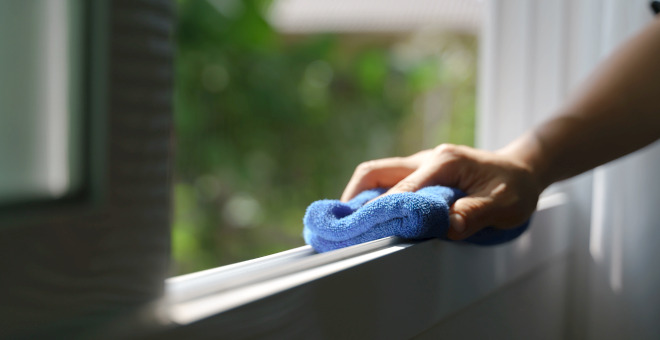 Fensterrahmen reinigen Fensterrahmen reinigen